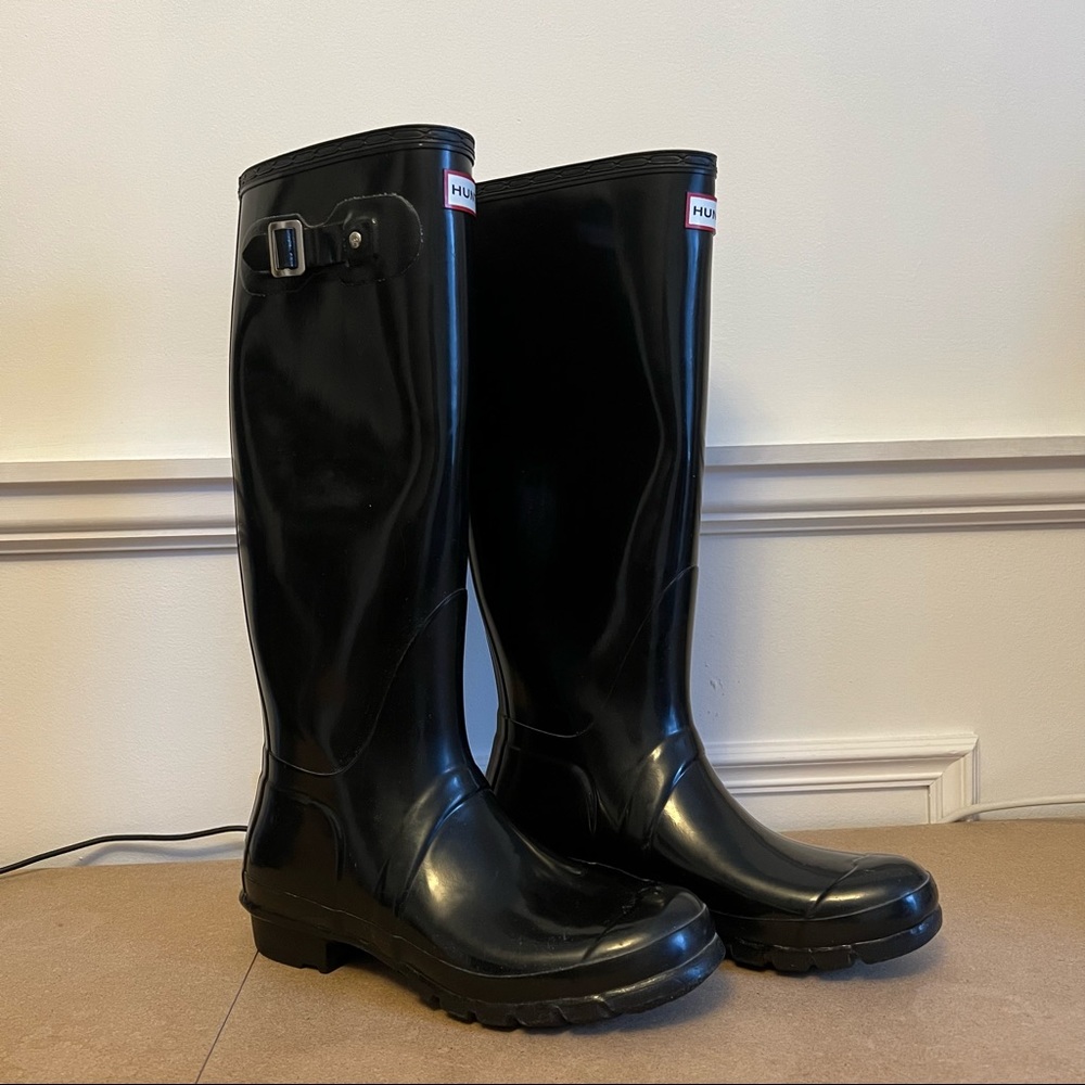 Hunter Women's Original Tall Gloss Rain Boots